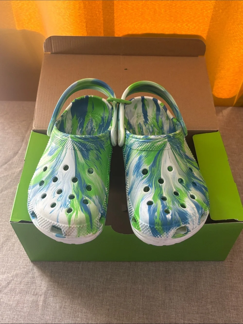 CROCS Kids Glow Clog in Bright Green